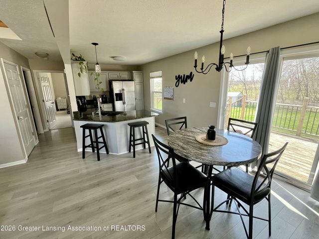 8639 Jacaranda Drive, Dimondale, MI 48821