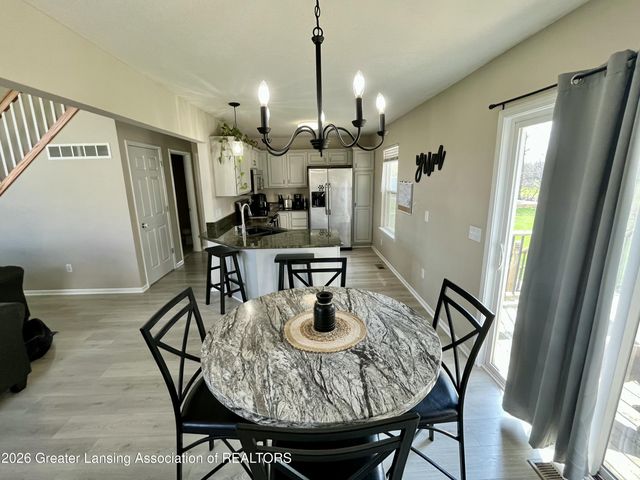8639 Jacaranda Drive, Dimondale, MI 48821