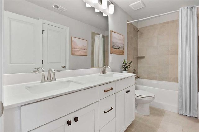 504 Hampton Crossing, Woodstock, GA 30188
