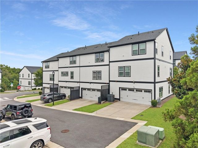 504 Hampton Crossing, Woodstock, GA 30188