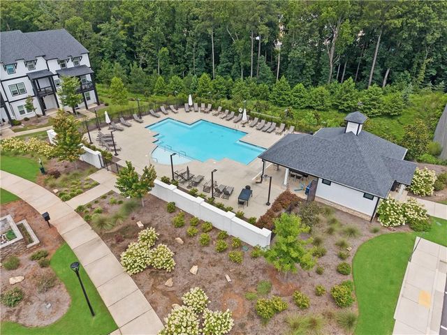 504 Hampton Crossing, Woodstock, GA 30188