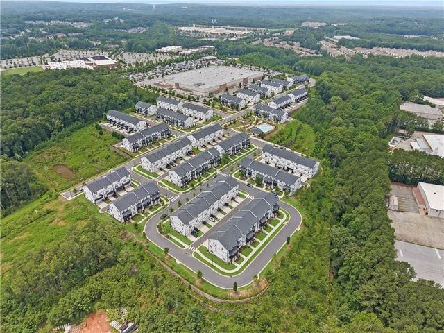 504 Hampton Crossing, Woodstock, GA 30188