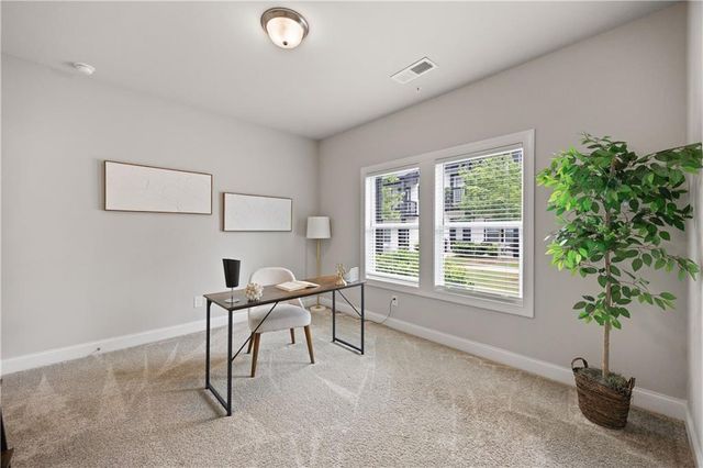504 Hampton Crossing, Woodstock, GA 30188