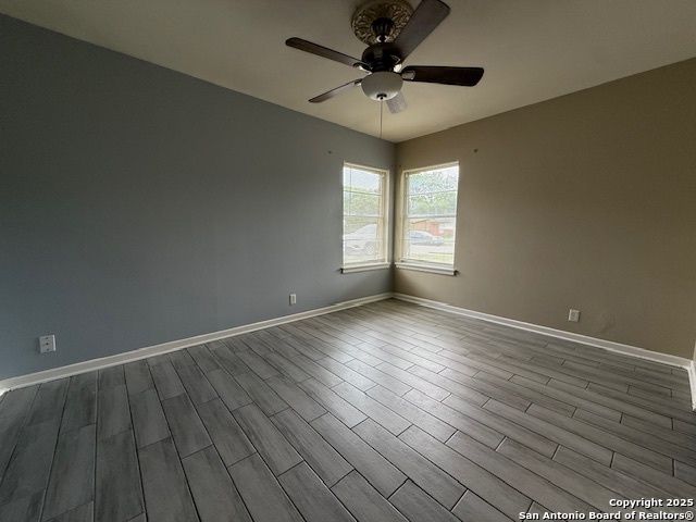 4519 CREEKMOOR DR, San Antonio, TX 78220