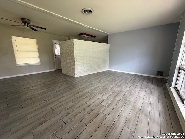 4519 CREEKMOOR DR, San Antonio, TX 78220