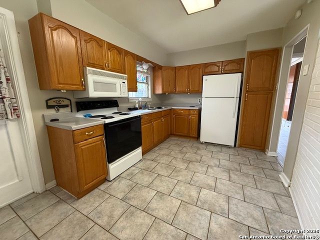 4519 CREEKMOOR DR, San Antonio, TX 78220