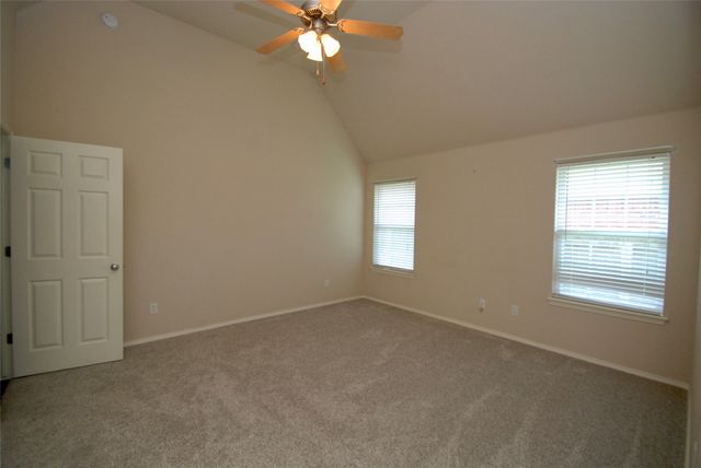 4944 S 204 Avenue E, Broken Arrow, OK 74014