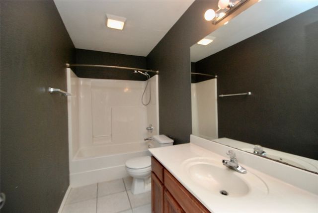 4944 S 204 Avenue E, Broken Arrow, OK 74014