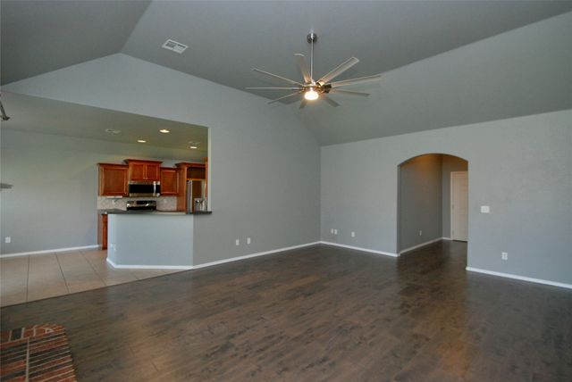 4944 S 204 Avenue E, Broken Arrow, OK 74014