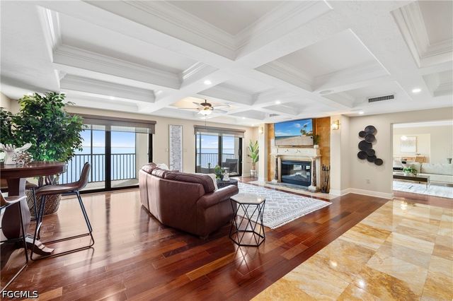 1920 Virginia AVE 902, Fort Myers, FL 33901
