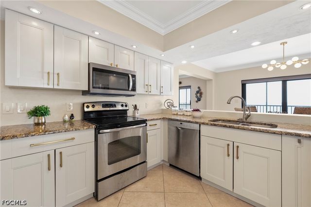 1920 Virginia AVE 902, Fort Myers, FL 33901