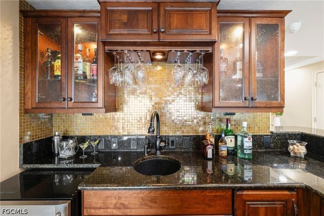 1920 Virginia AVE 902, Fort Myers, FL 33901