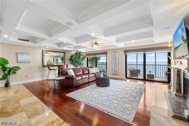 1920 Virginia AVE 902, Fort Myers, FL 33901