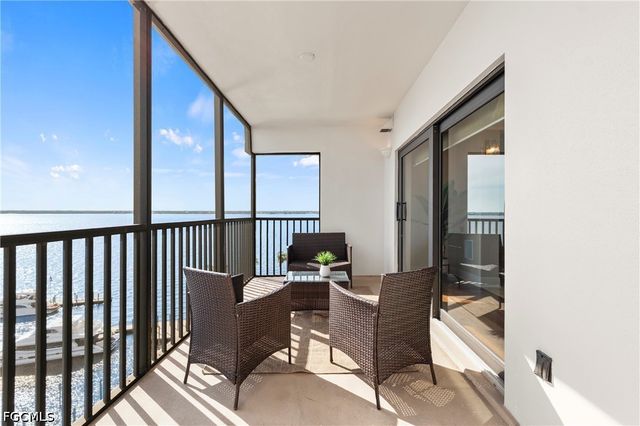 1920 Virginia AVE 902, Fort Myers, FL 33901
