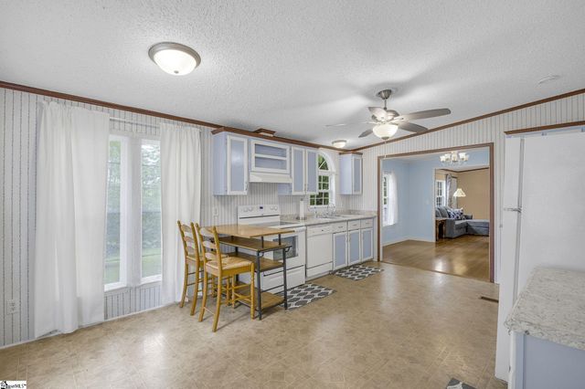 107 Lost Farm Road, Liberty, SC 29657
