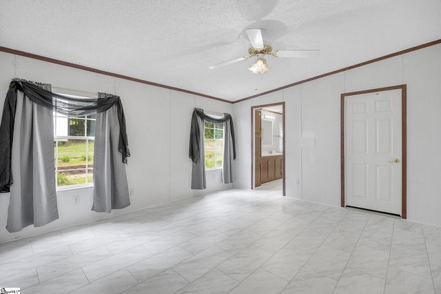 107 Lost Farm Road, Liberty, SC 29657