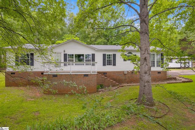 107 Lost Farm Road, Liberty, SC 29657