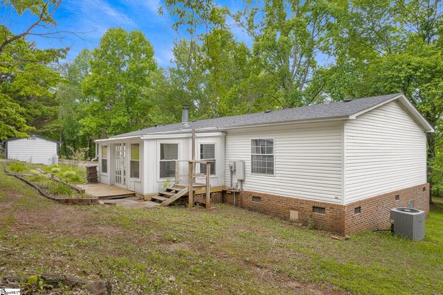 107 Lost Farm Road, Liberty, SC 29657