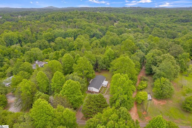 107 Lost Farm Road, Liberty, SC 29657