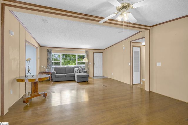 107 Lost Farm Road, Liberty, SC 29657