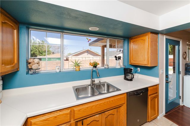 2729 Chambers Avenue, Kingman, AZ 86401