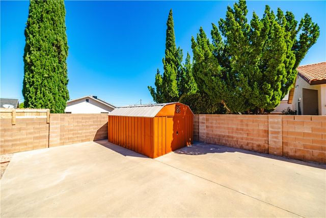 2729 Chambers Avenue, Kingman, AZ 86401