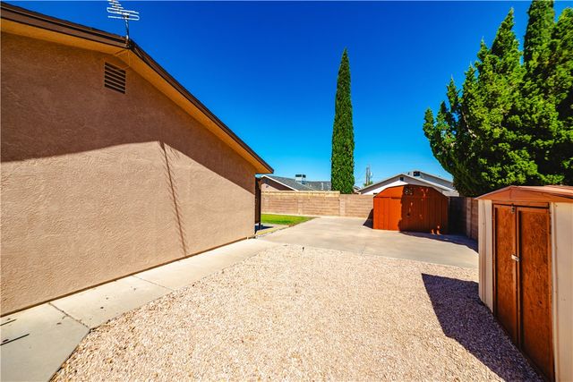 2729 Chambers Avenue, Kingman, AZ 86401