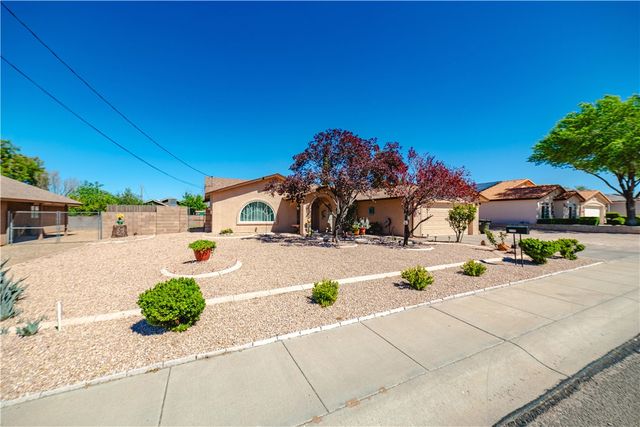 2729 Chambers Avenue, Kingman, AZ 86401
