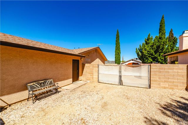 2729 Chambers Avenue, Kingman, AZ 86401
