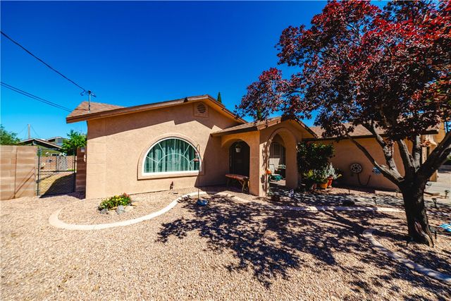 2729 Chambers Avenue, Kingman, AZ 86401