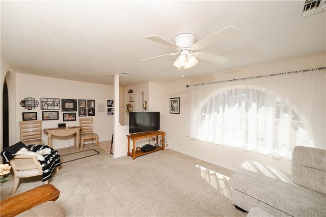 2729 Chambers Avenue, Kingman, AZ 86401