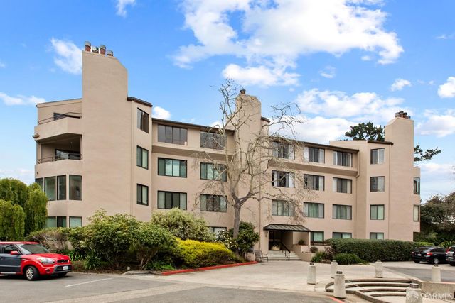 230 North Lake Merced Hills 4A, San Francisco, CA 94132