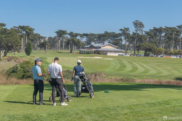 230 North Lake Merced Hills 4A, San Francisco, CA 94132