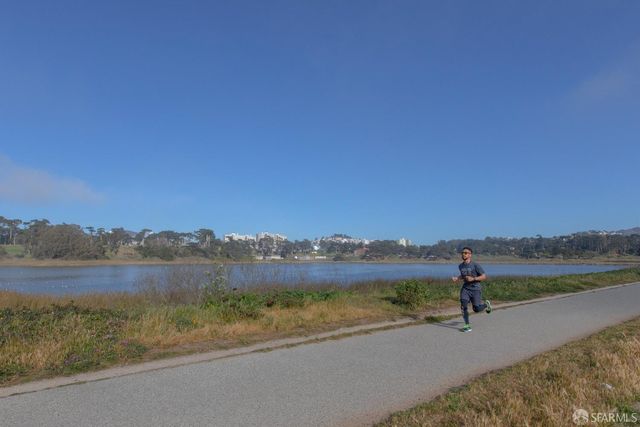 230 North Lake Merced Hills 4A, San Francisco, CA 94132