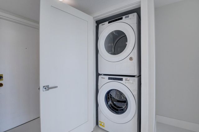 7847 Lakeside Boulevard 1063, Boca Raton, FL 33434