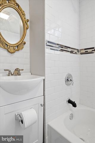 226 N SPRING ST, Martinsburg, WV 25401