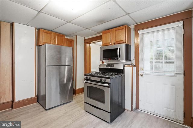 226 N SPRING ST, Martinsburg, WV 25401