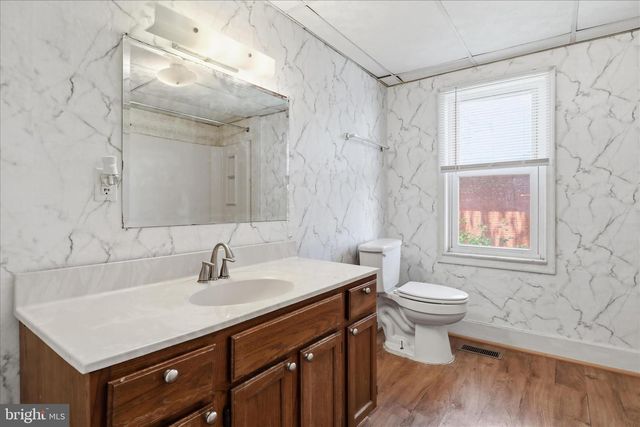 226 N SPRING ST, Martinsburg, WV 25401