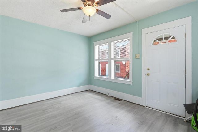 226 N SPRING ST, Martinsburg, WV 25401