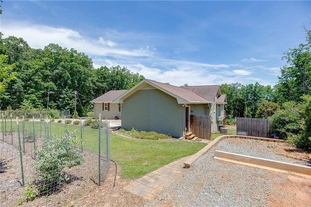 3803 Carter Road, Buford, GA 30518