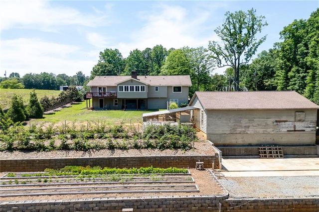 3803 Carter Road, Buford, GA 30518