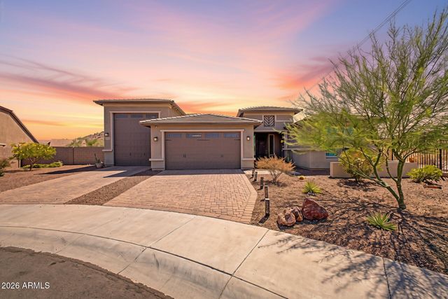 18205 W CASSIA Way, Goodyear, AZ 85338