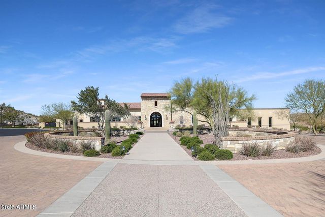 18205 W CASSIA Way, Goodyear, AZ 85338