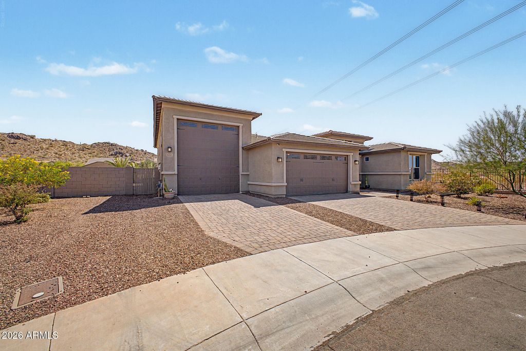 18205 W CASSIA Way, Goodyear, AZ 85338 — photo 5