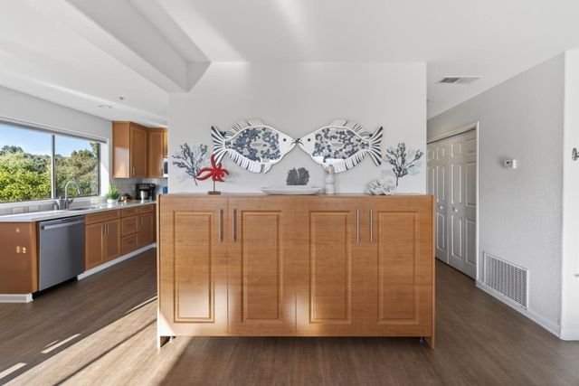 100 Seascape Resort Drive, Aptos, CA 95003