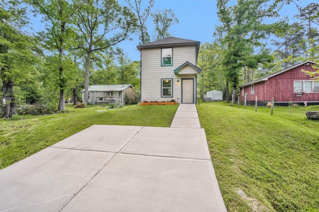 15134 Austin Rd, Willis, TX 77378