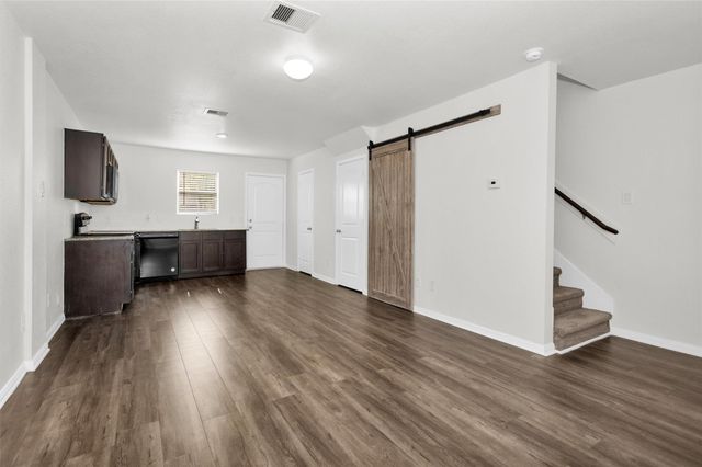 15134 Austin Rd, Willis, TX 77378