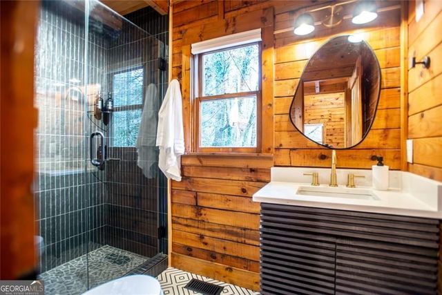 277 Jo Anne Sisson Road, Blue Ridge, GA 30513