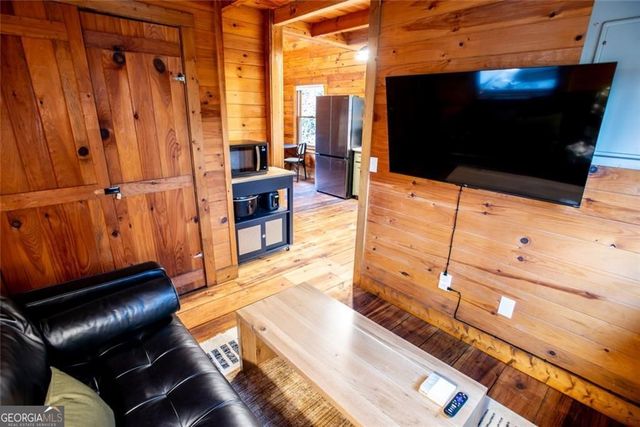 277 Jo Anne Sisson Road, Blue Ridge, GA 30513