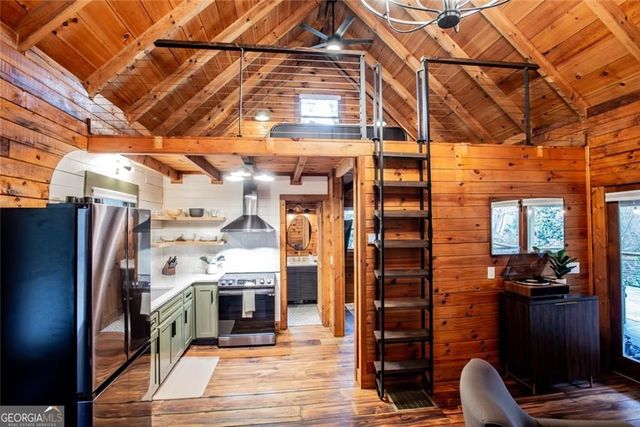 277 Jo Anne Sisson Road, Blue Ridge, GA 30513